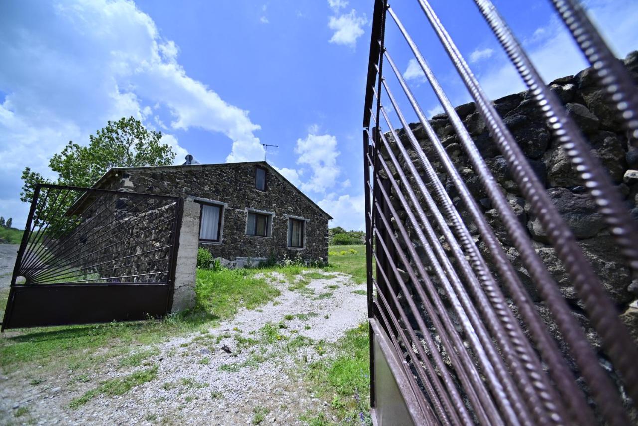 Sevan Tarsus Guesthouse Tsovazard Exteriér fotografie